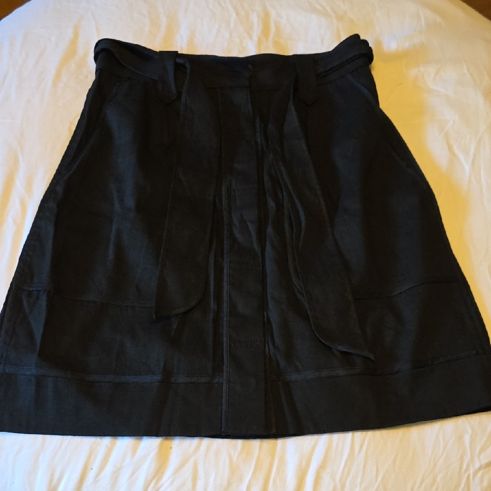 Elegant Black Women's Skirt.   70%Linen